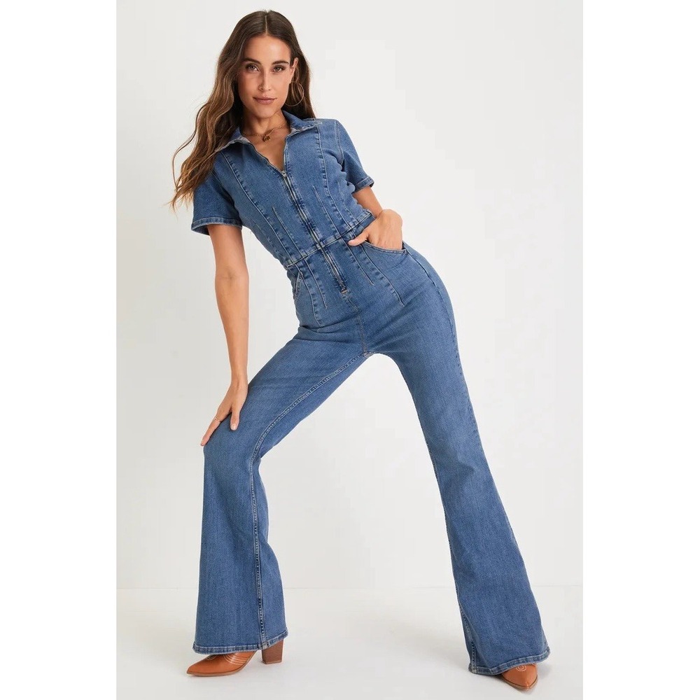 we the free denim jumpsuit Romper M Jayde Medium Wash Zip Up Flare 90s Jean Boho
